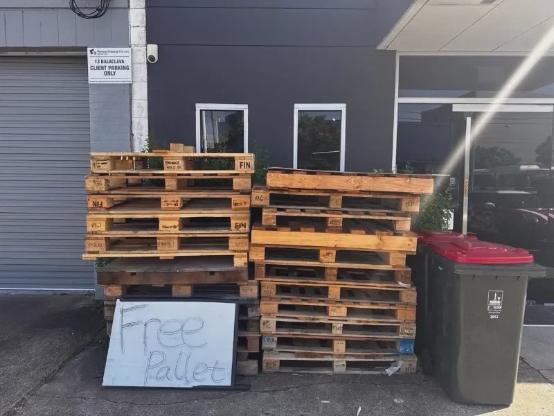 Free Pallets Woolloongabba