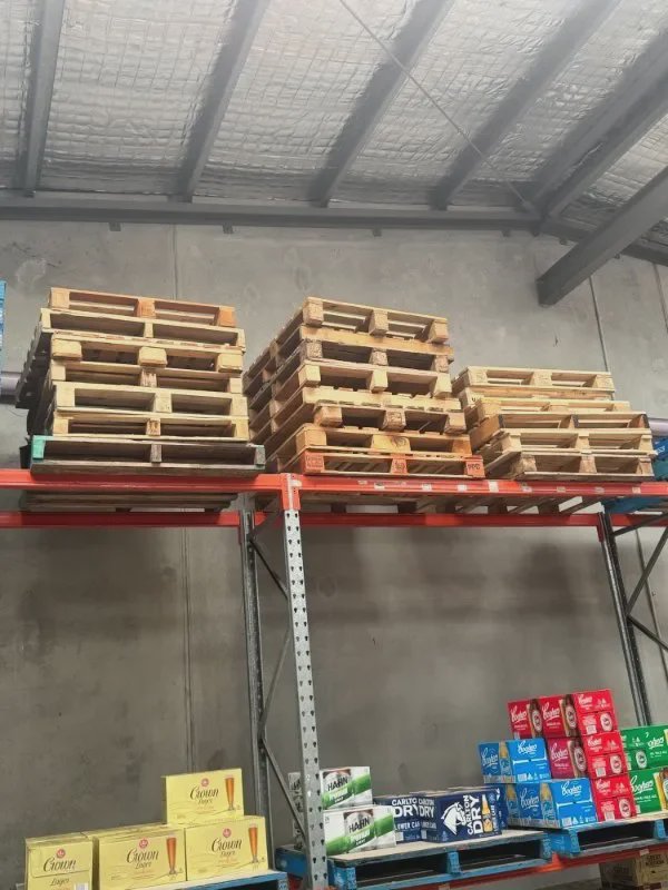 Free Pallets in Rocklea