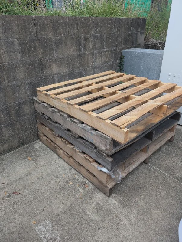 Free Pallets in Darra