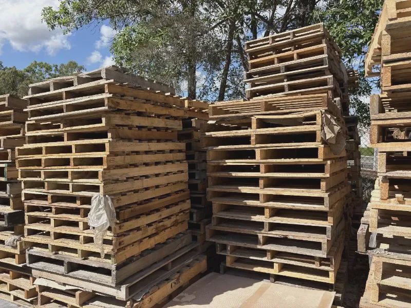 Free Pallets in Richlands