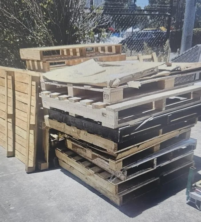 Free Pallets in Morayfield