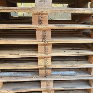Free Pallets in Bulimba