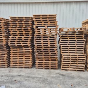 Free Pallets in Port of Brisbane