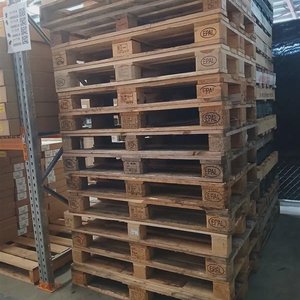 Free Oversized Pallets in Hendra