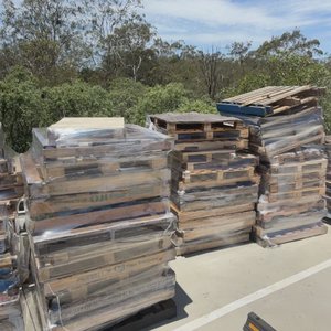 Free Pallets in Wacol